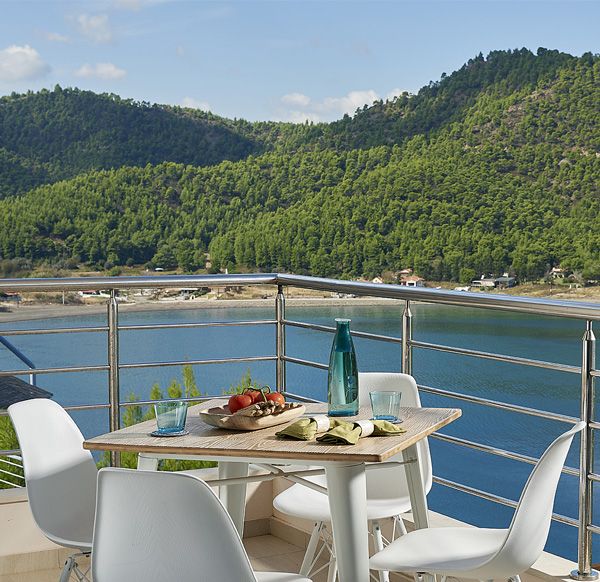 FAMILY SUITES 90 SQM
